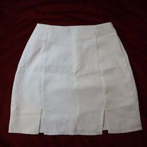 Nasty Gal size 0 White tennis skirt